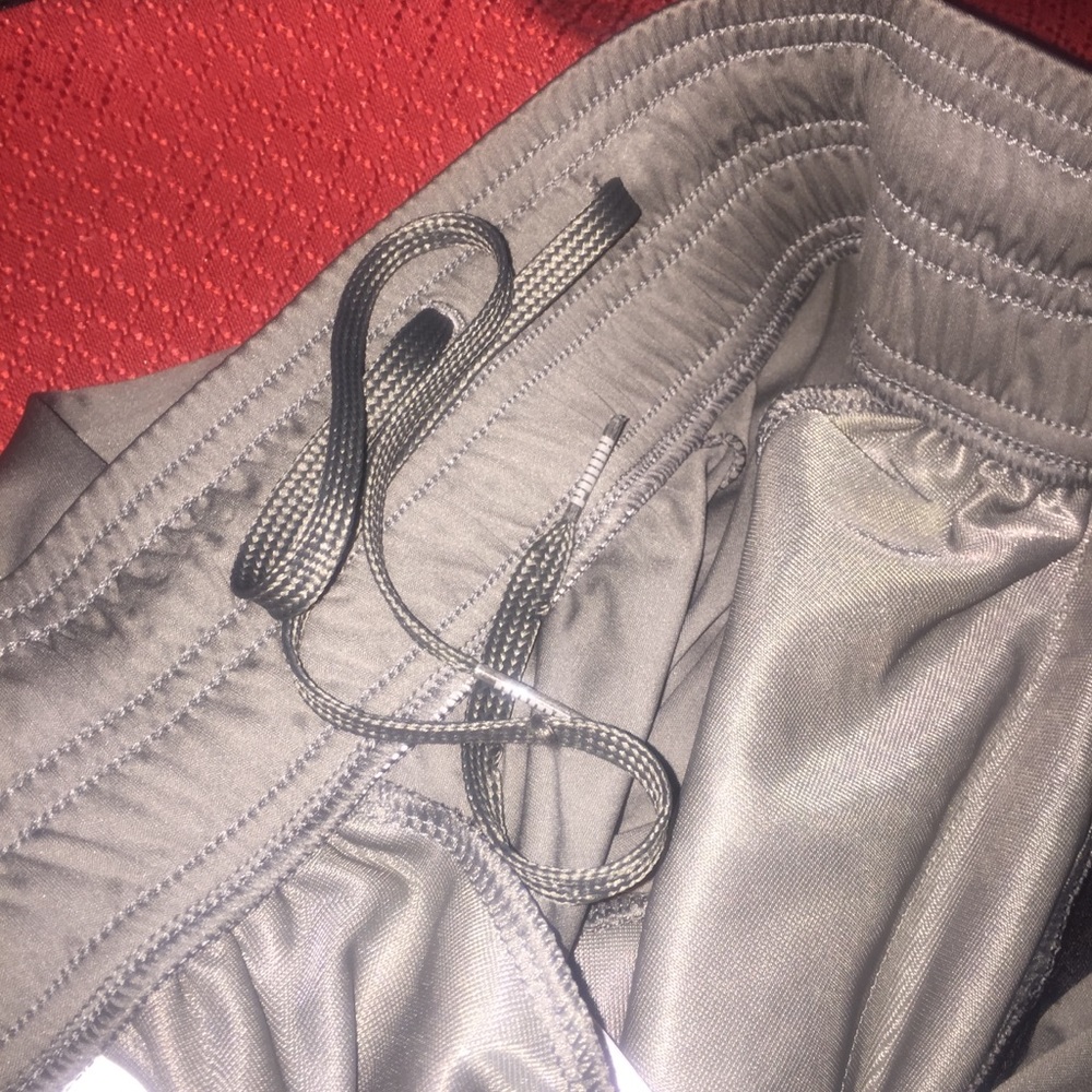 NWT Puma Energy Essential Shorts 🔥 - Picture 4 of 5